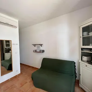 Appartement Le Domaine De La - De Dans Un Cadre Enchanteur Hyères