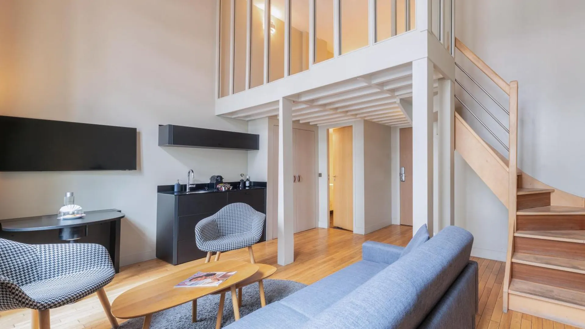 Hotel Helzear Etoile Paris 4*,  France